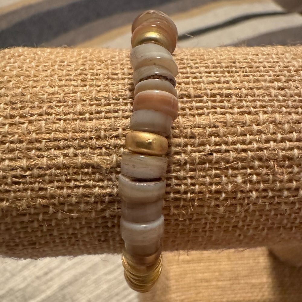 Stretchy Arm Candy - Picture 2 of 5